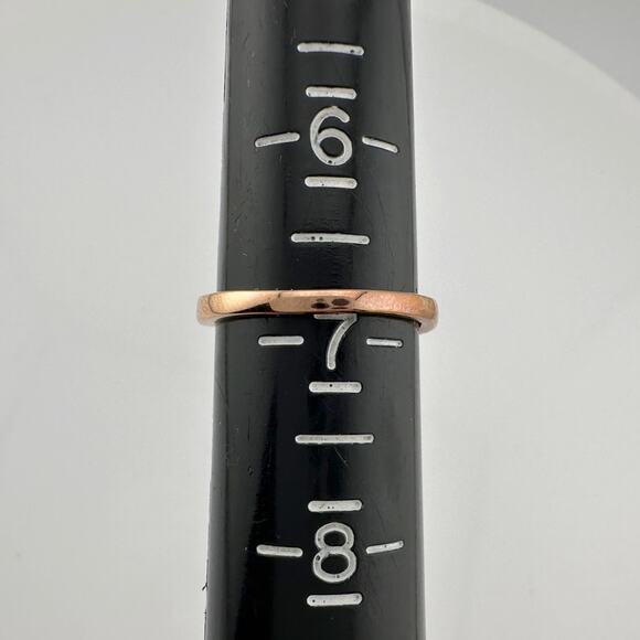 Two Tone Diamond Cluster Ring with Hearts on sides - size 7 - Picture 12 of 16